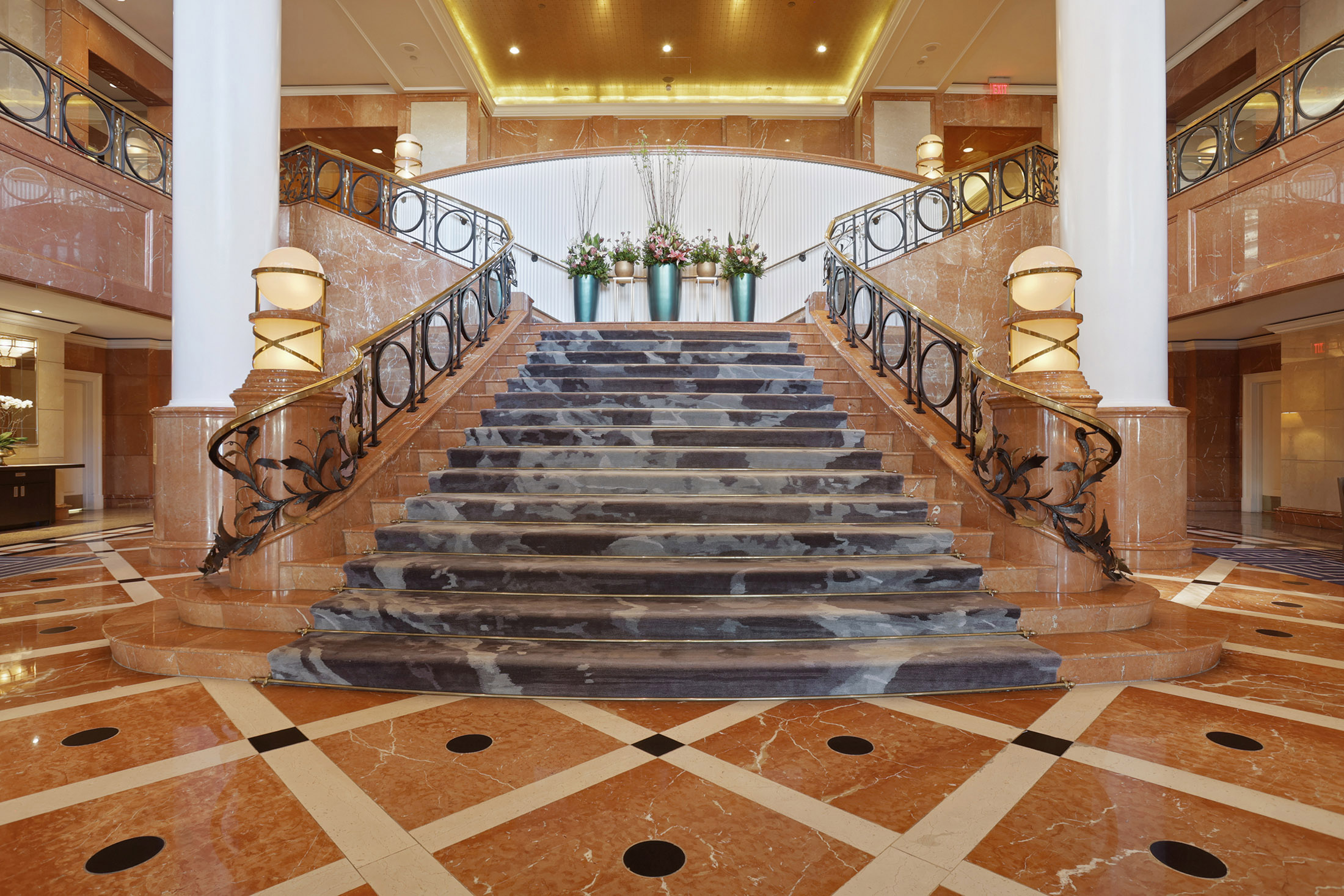 Luxury Meets Iconic Four Seasons Living with Panoramic City Views - 物件實景