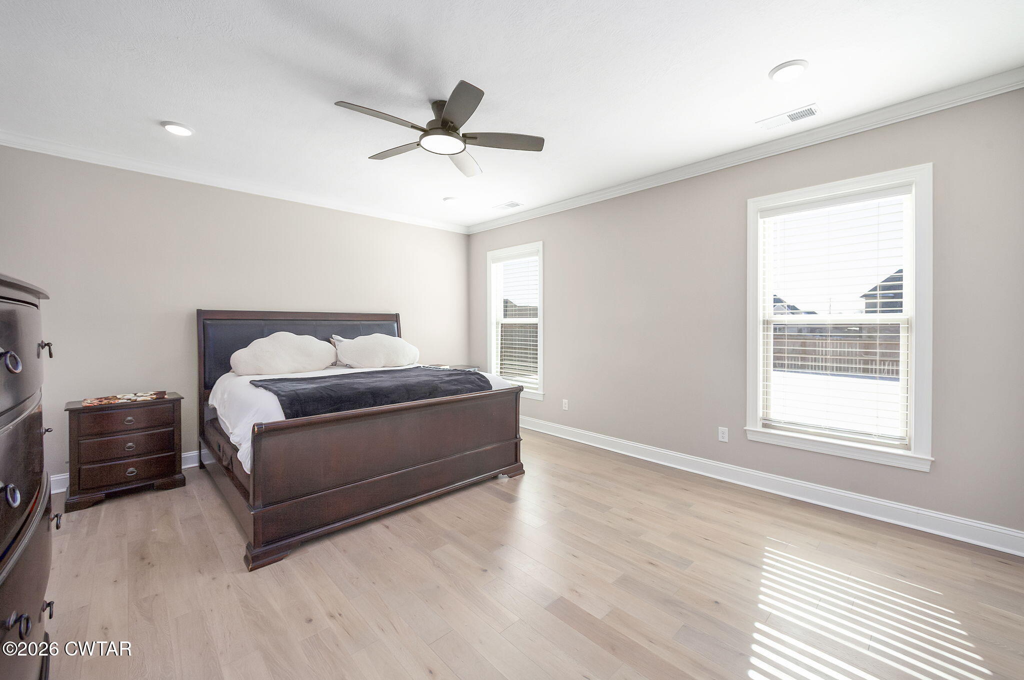 Jackson, Tennessee, 38305, United States, 5 Bedrooms Bedrooms, ,4 BathroomsBathrooms,Residential,For Sale,2016388