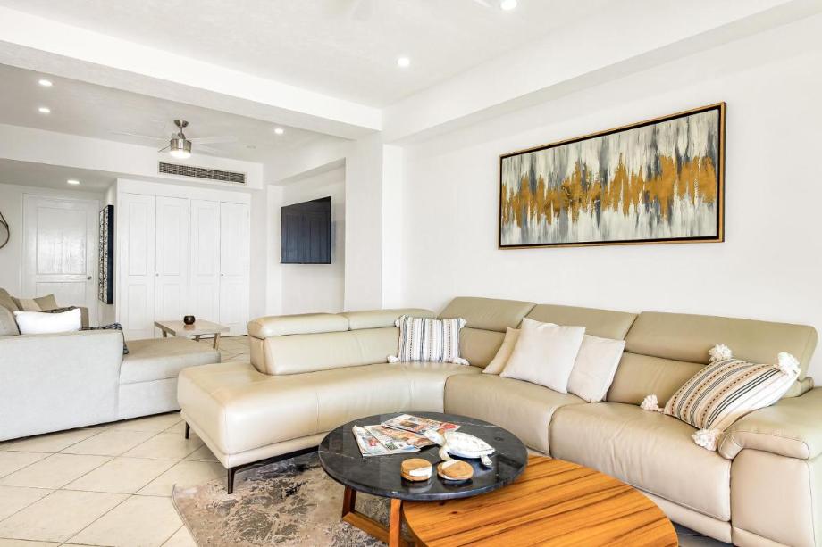 Paseo de la Marina, Puerto Vallarta, Jalisco, 48335, Mexico, 3 Bedrooms Bedrooms, ,3 BathroomsBathrooms,Residential,For Sale,Paseo de la Marina,1620972