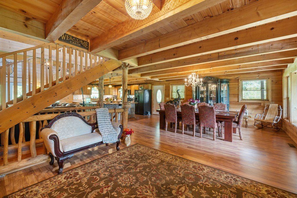 Hayesville, North Carolina, 28904, United States, 3 Bedrooms Bedrooms, ,4 BathroomsBathrooms,Residential,For Sale,1909515