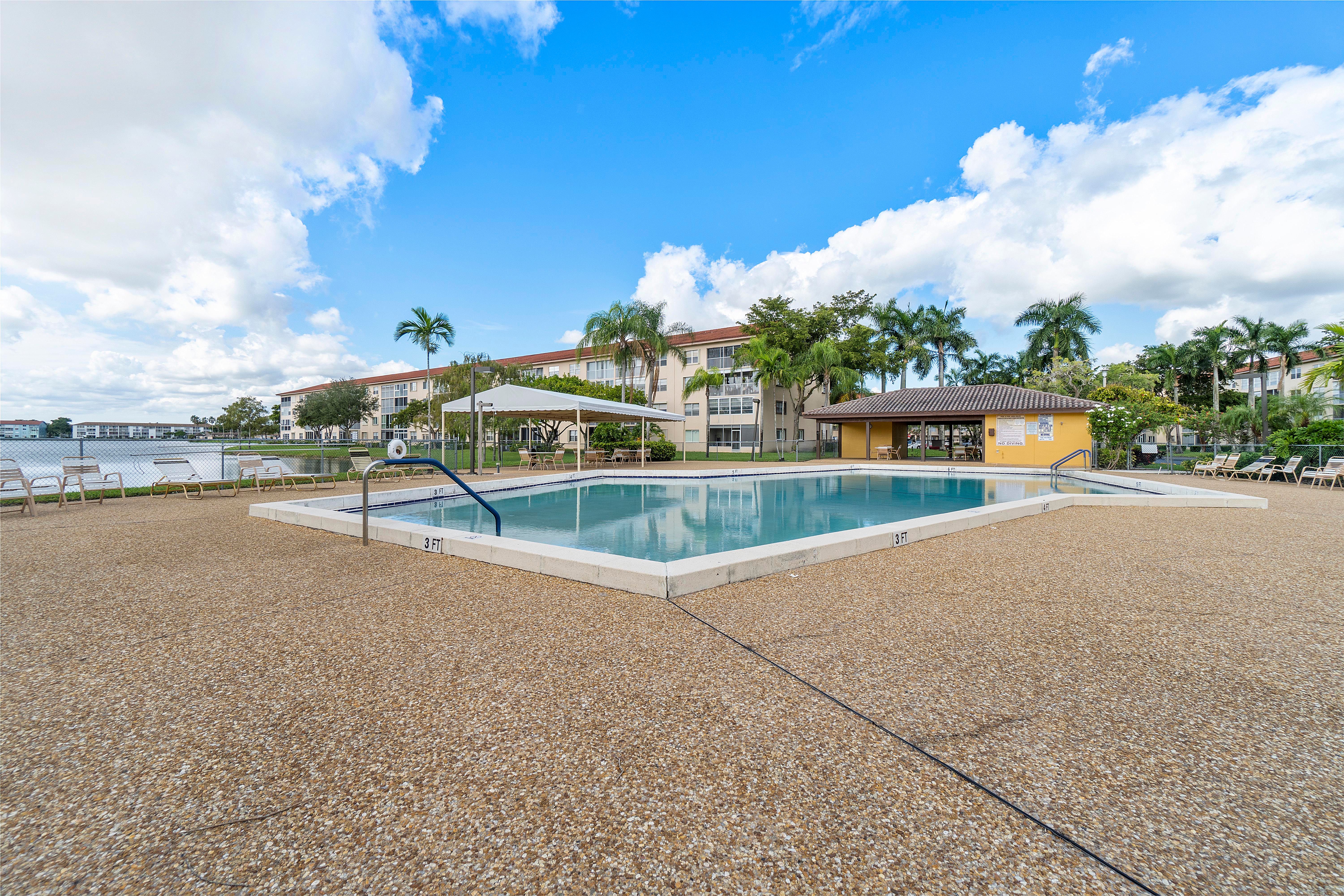 12901 SW 15th Ct, Pembroke Pines, FL, 33027 - 物件實景