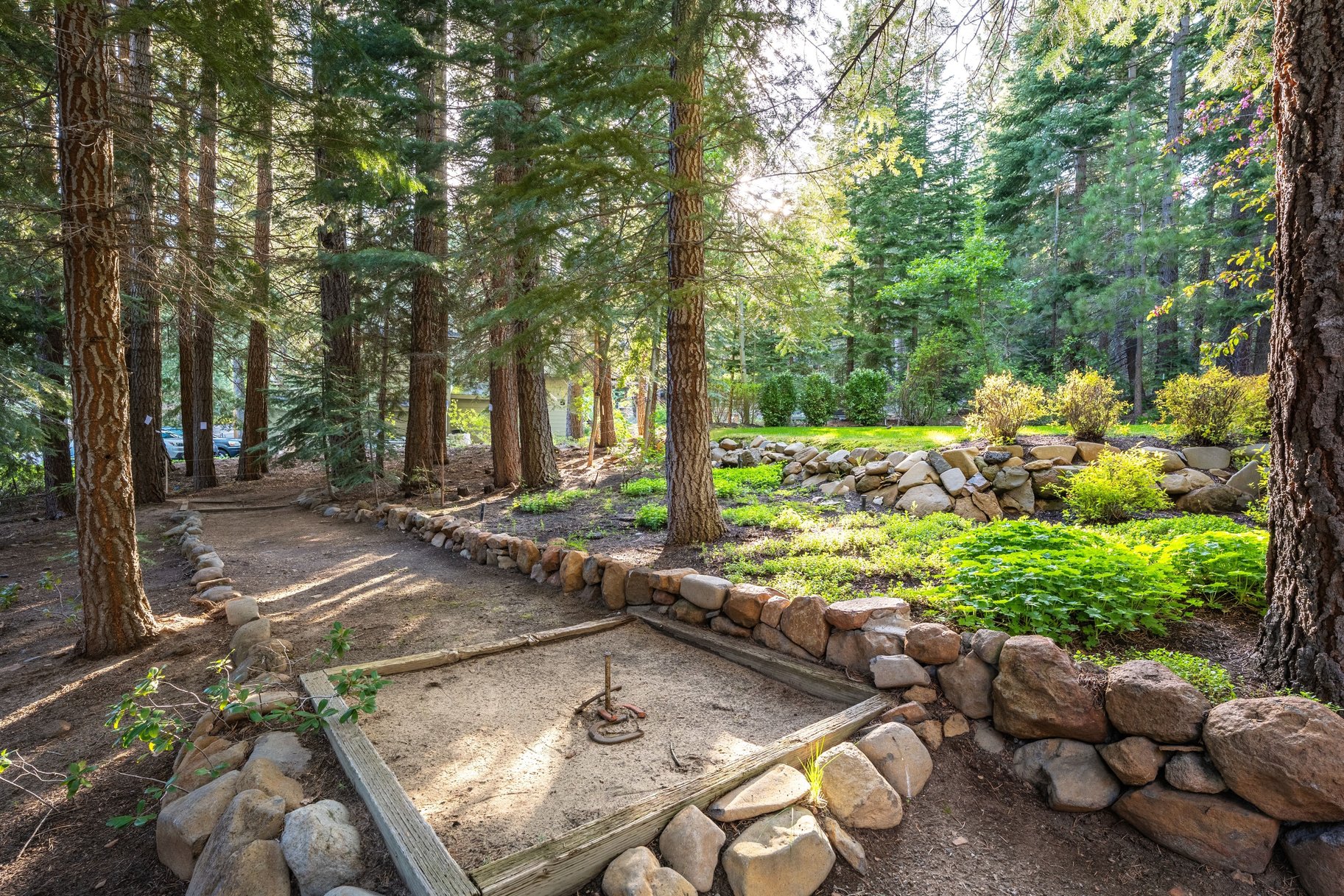  Carnelian Bay home backing to forest service and with an additional vacant lot - 物件實景