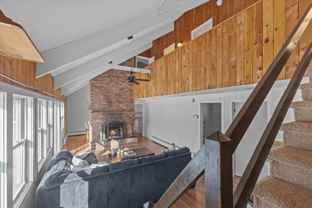 Stowe, Vermont, 05672, United States, 4 Bedrooms Bedrooms, ,2 BathroomsBathrooms,Residential,For Sale,2003261