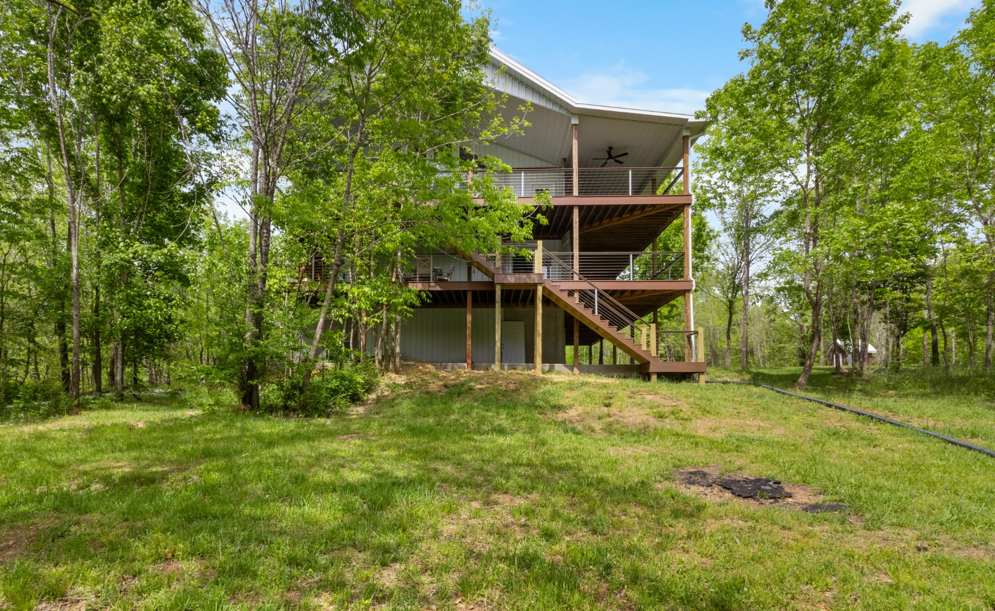 Indian Mound, Tennessee, 37079, United States, 6 Bedrooms Bedrooms, ,6 BathroomsBathrooms,Residential,For Sale,1842968