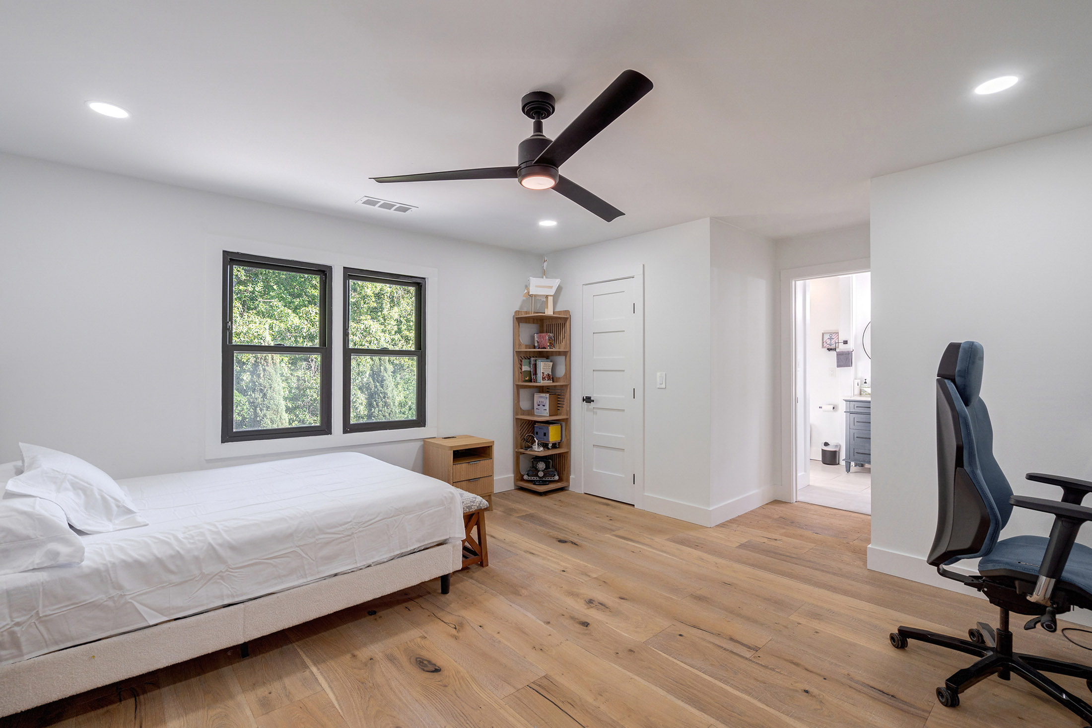  Fully Renovated Estate Blends Luxury, Flexibility & Resort-Style Living - 物件實景