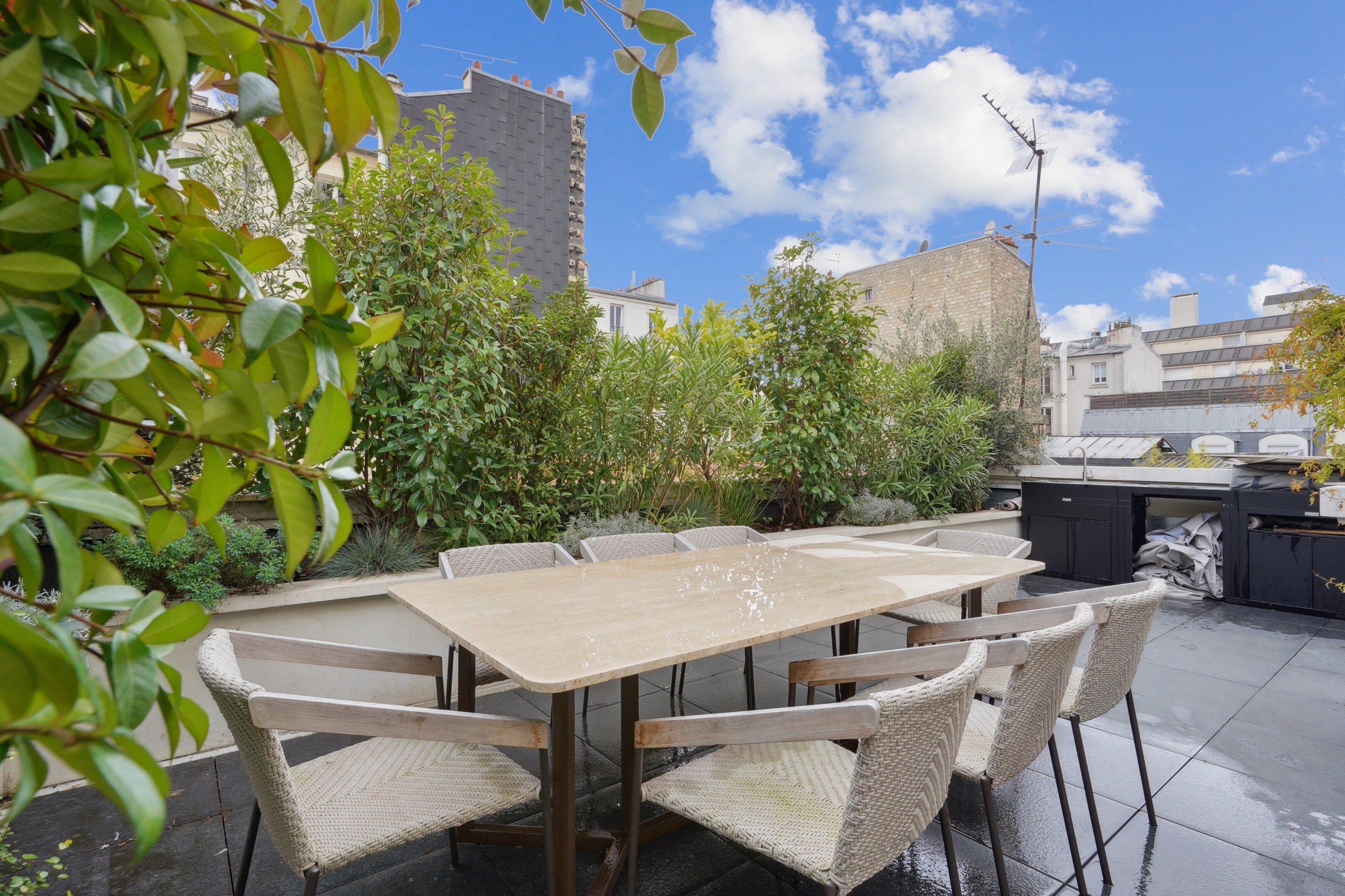  Levallois - Louise Michel / Chaptal - 4-bedroom apartment with ground-floor ter… - 物件實景
