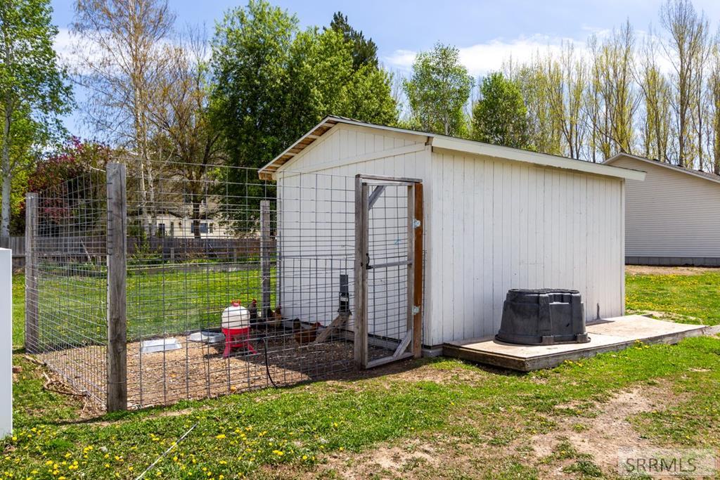 REXBURG, Idaho, 83440, United States, 6 Bedrooms Bedrooms, ,4 BathroomsBathrooms,Residential,For Sale,1981998