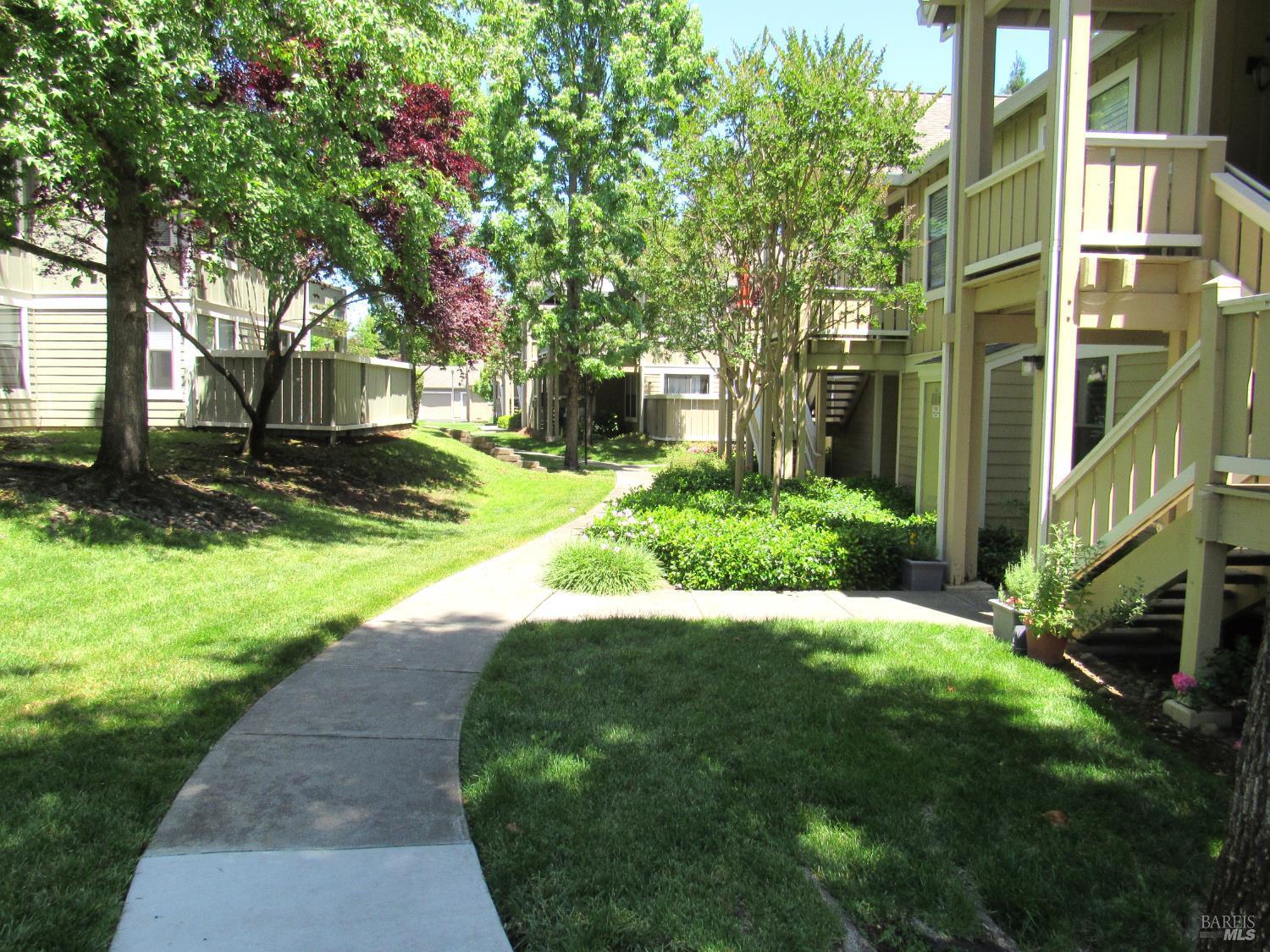 Sonoma, California, 95476, United States, 2 Bedrooms Bedrooms, ,2 BathroomsBathrooms,Residential,For Sale,1979708