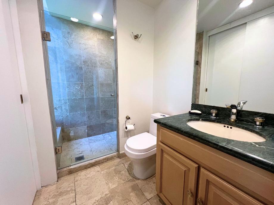 Huixquilucan, Estado de méxico, 52779, Mexico, 4 Bedrooms Bedrooms, ,4 BathroomsBathrooms,Residential,For Sale,2000774