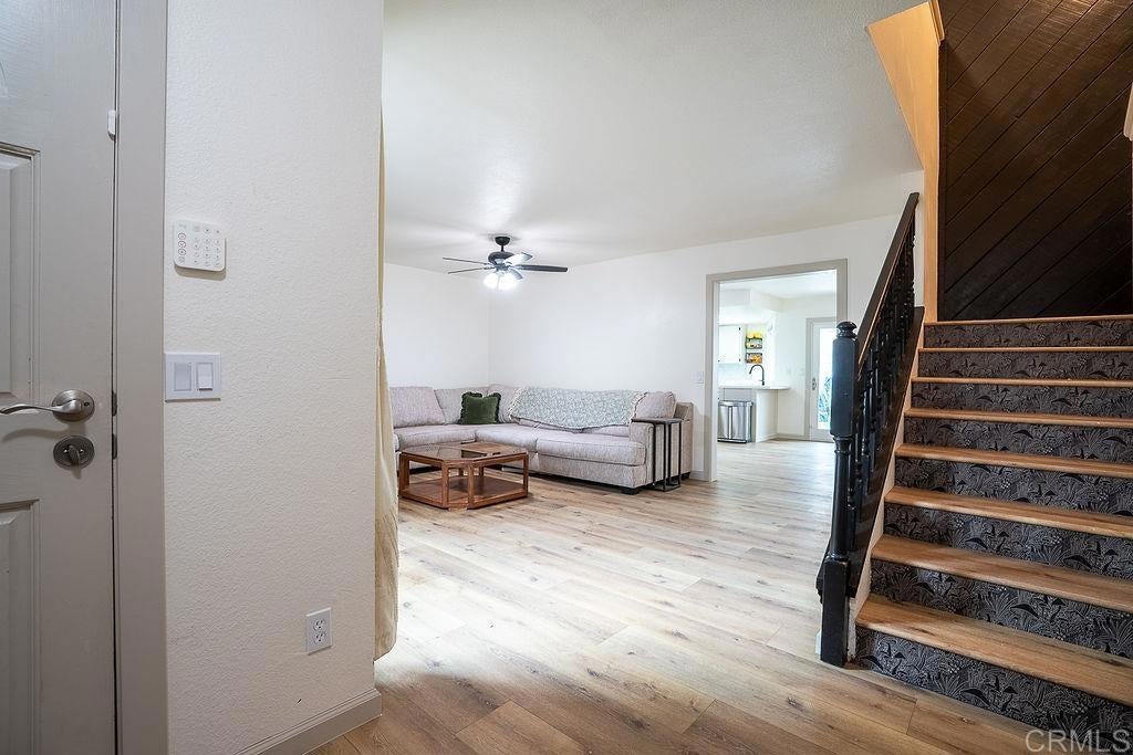 Temecula, California, 92592, United States, 3 Bedrooms Bedrooms, ,3 BathroomsBathrooms,Residential,For Sale,1997164