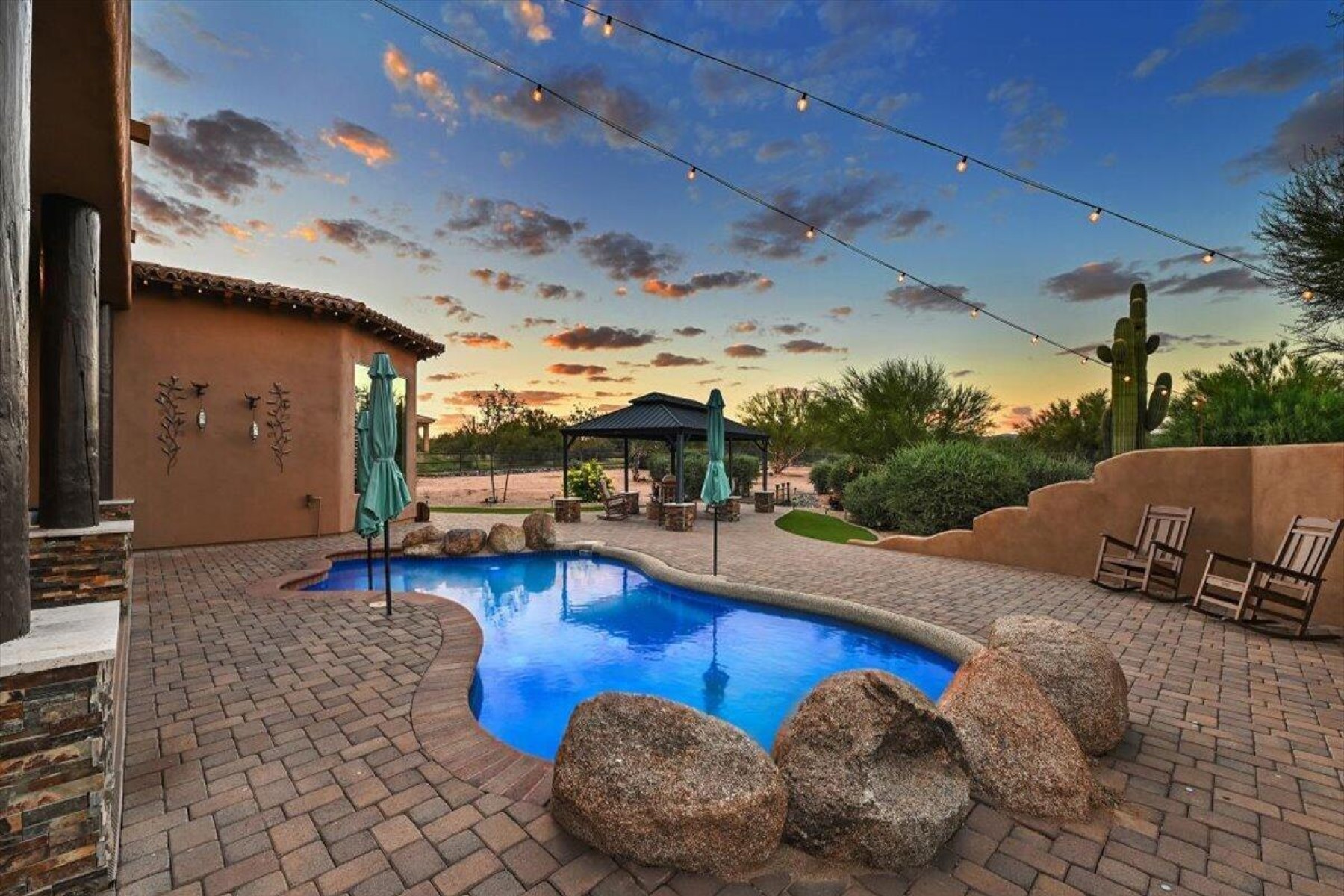  16348 E Calle de los Flores Dr  Scottsdale, AZ - 物件實景