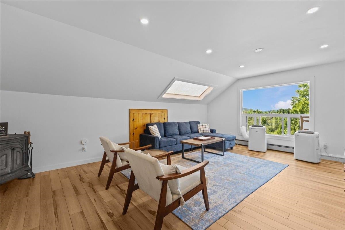 Stowe, Vermont, 05672, United States, 8 Bedrooms Bedrooms, ,5 BathroomsBathrooms,Residential,For Sale,1994933