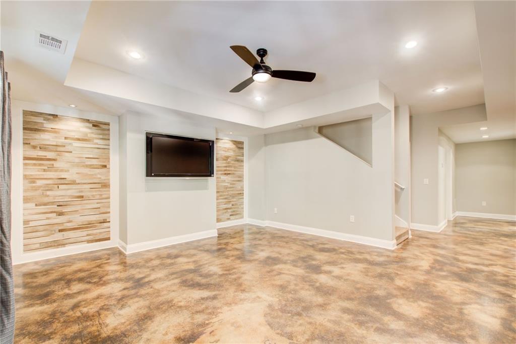 Mableton, Georgia, 30126, United States, 5 Bedrooms Bedrooms, ,4 BathroomsBathrooms,Residential,For Sale,1897696