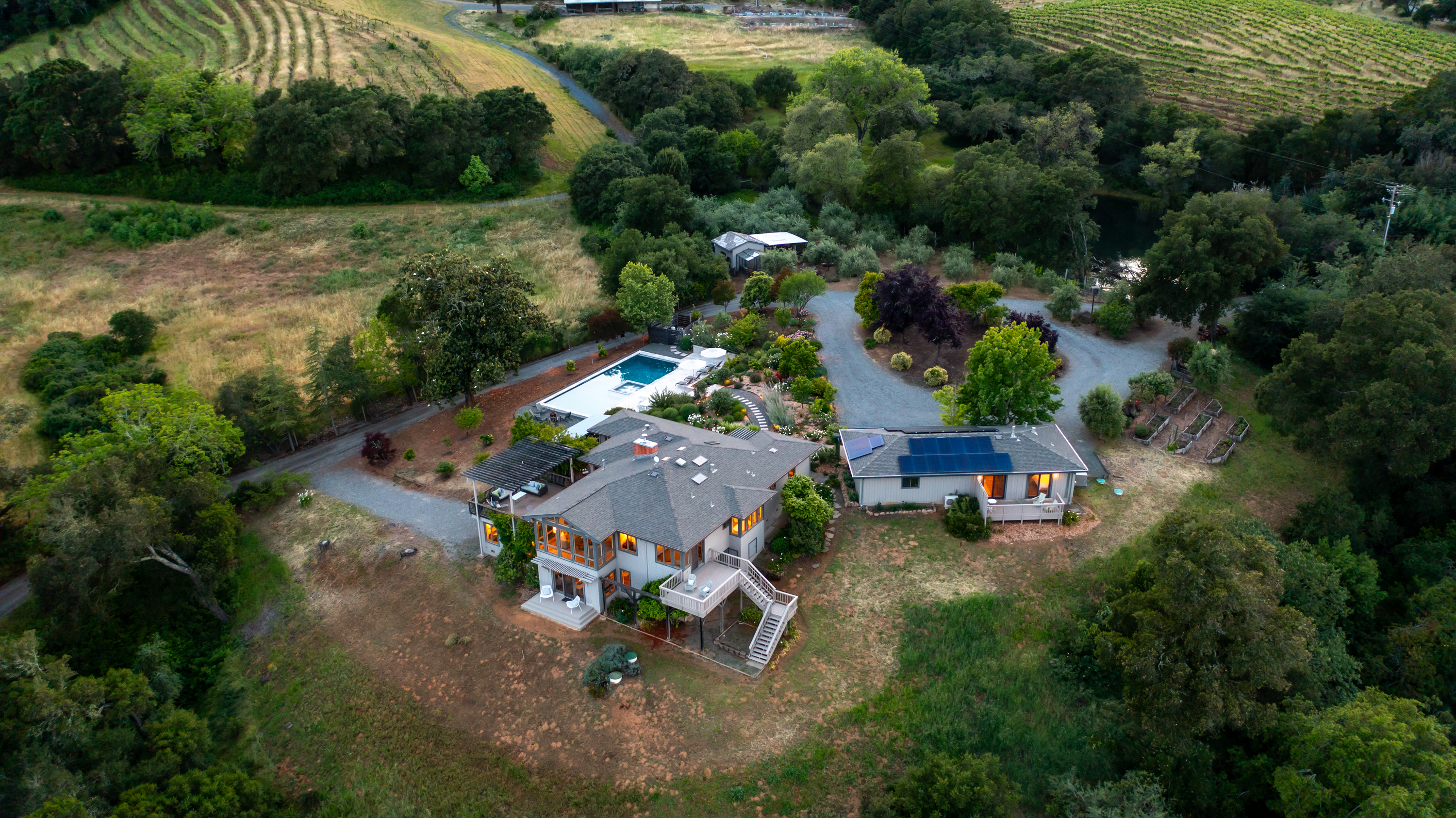  Quietly Exceptional Dry Creek Valley Estate - 物件實景