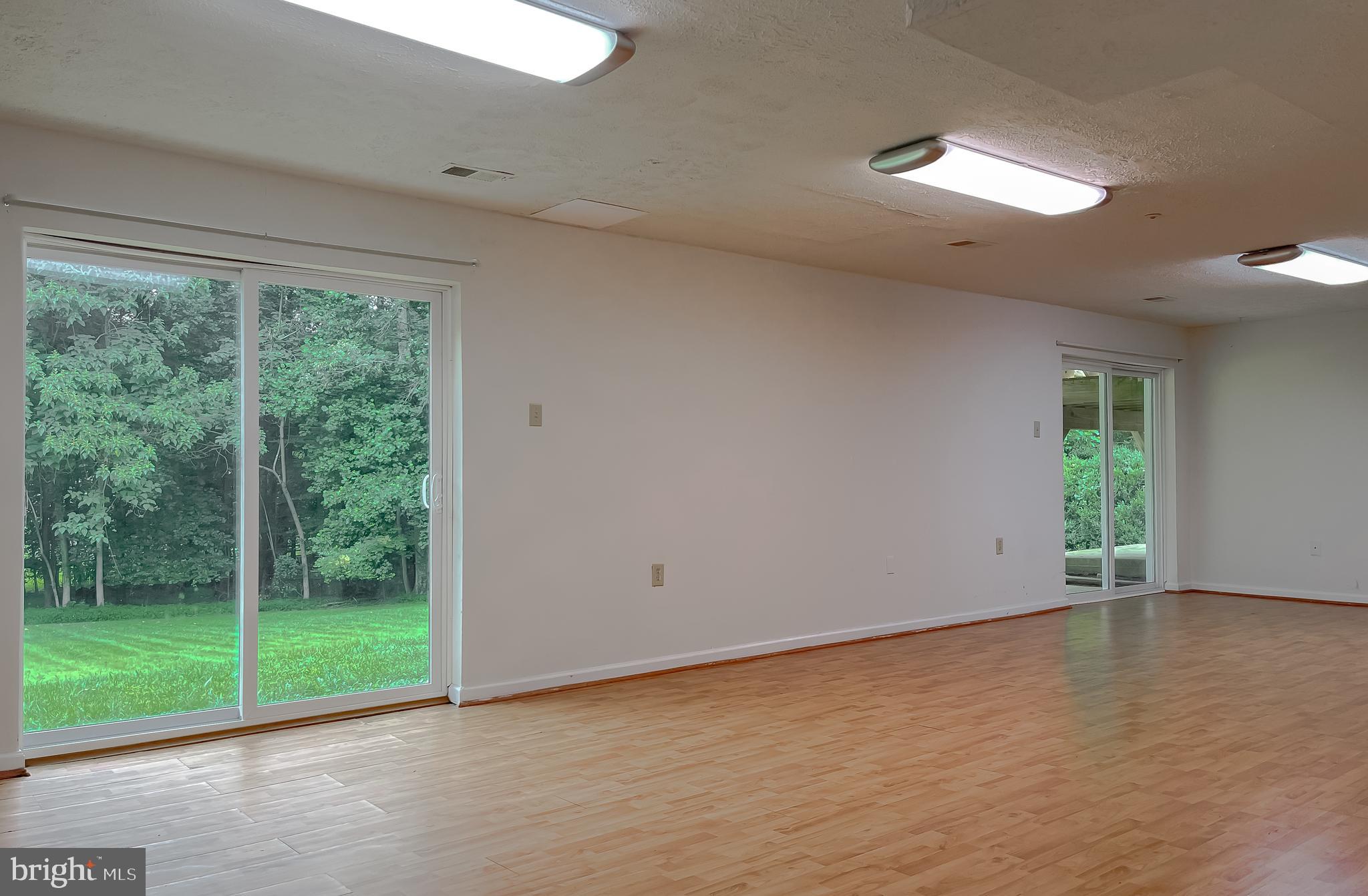 Waldorf, Maryland, 20603, United States, 5 Bedrooms Bedrooms, ,3 BathroomsBathrooms,Residential,For Sale,1928976
