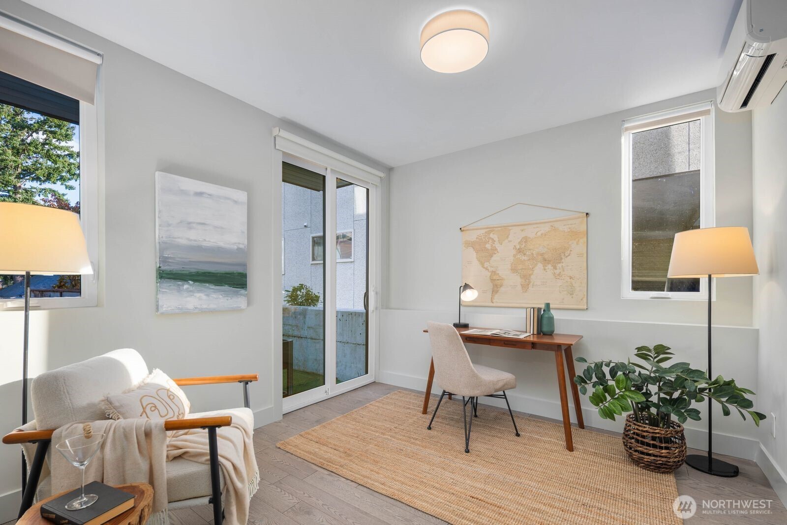 Seattle, Washington, 98103, United States, 3 Bedrooms Bedrooms, ,2 BathroomsBathrooms,Residential,For Sale,1990926