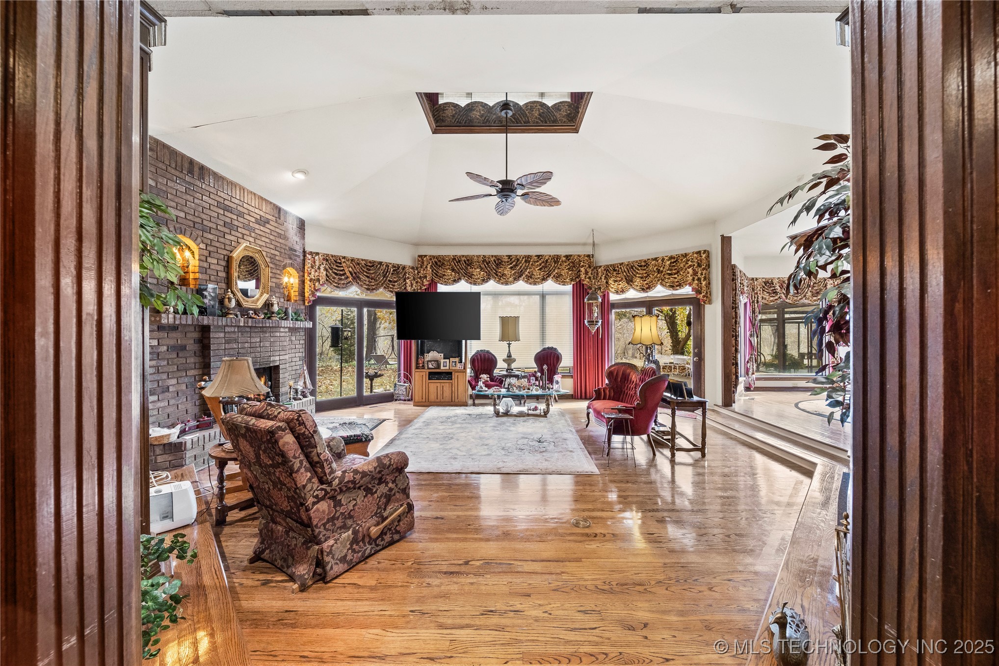 Broken Arrow, Oklahoma, 74014, United States, 3 Bedrooms Bedrooms, ,3 BathroomsBathrooms,Residential,For Sale,1846859