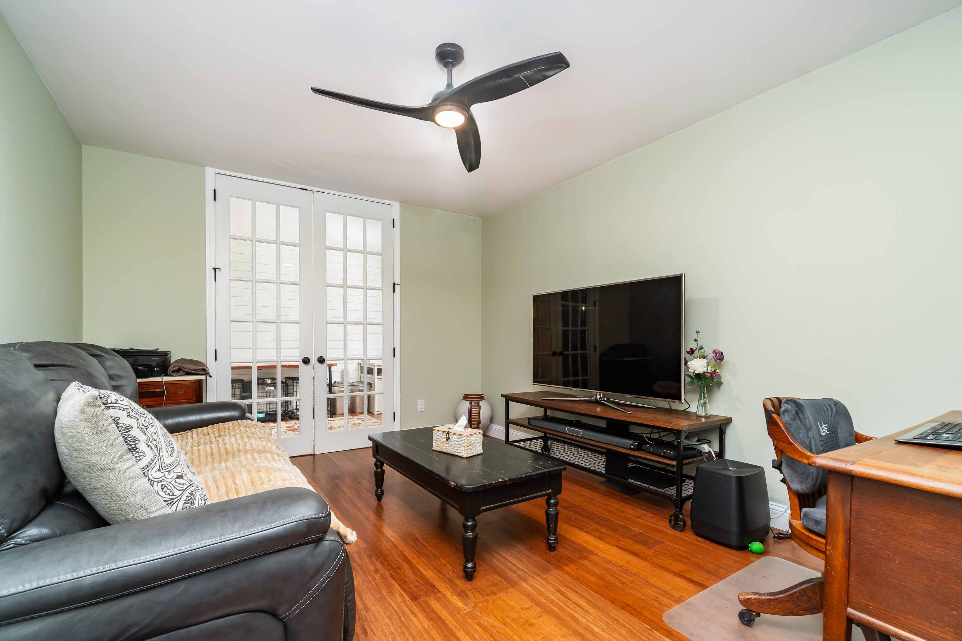 Oriental, North Carolina, 28571, United States, 3 Bedrooms Bedrooms, ,3 BathroomsBathrooms,Residential,For Sale,1979716