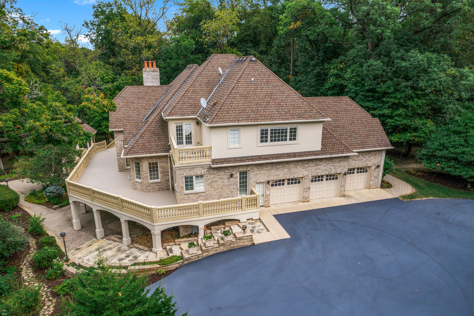 Oswego, Illinois, 60543, United States, 5 Bedrooms Bedrooms, ,7 BathroomsBathrooms,Residential,For Sale,2005370