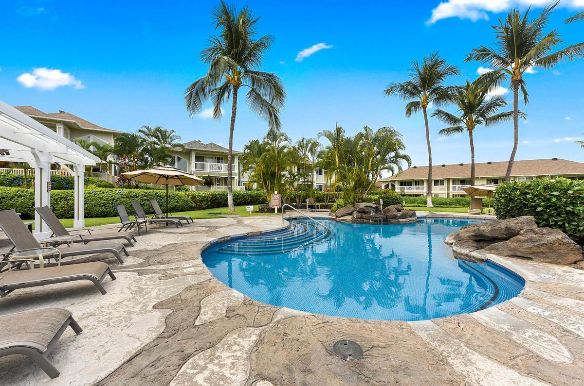 Kailua-Kona, Hawaii, 96740, United States, 2 Bedrooms Bedrooms, ,2 BathroomsBathrooms,Residential,For Sale,1927495