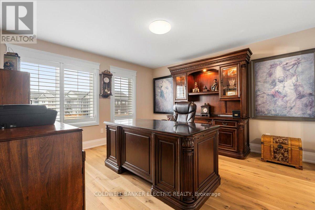PETERBOROUGH NORTH (NORTH), Ontario, K9K 0H7, CA, 5 Bedrooms Bedrooms, ,4 BathroomsBathrooms,Residential,For Sale,1827816
