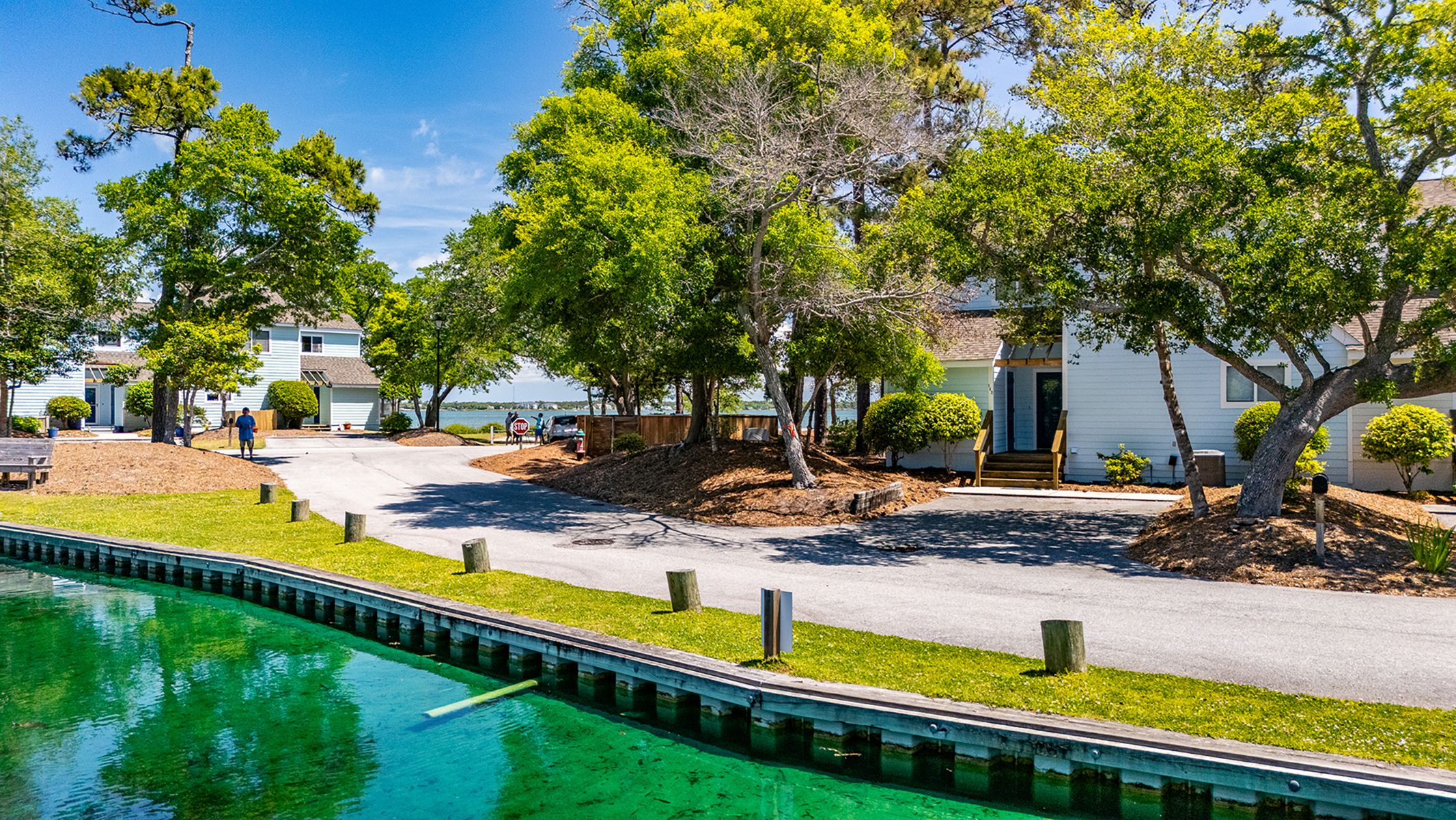  142 Lagoon Lane, Pine Knoll Shores, NC 28512 - 物件實景