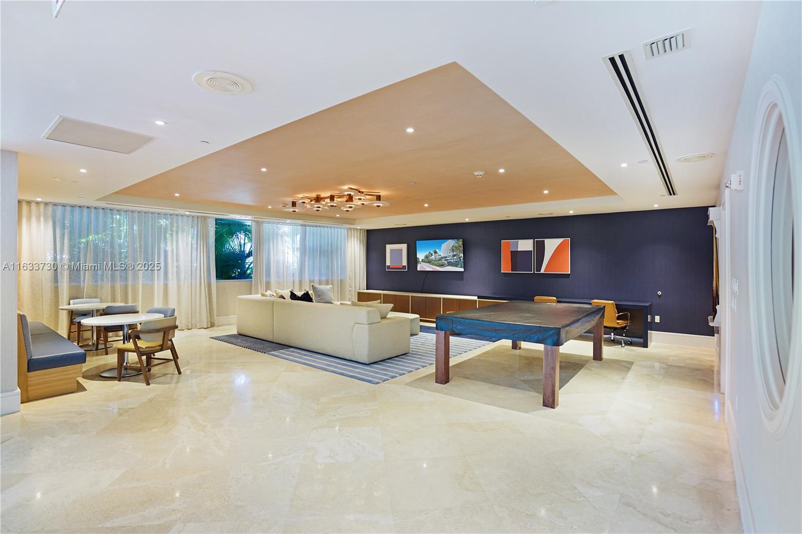 4401 Collins Ave Unit 1516, Miami Beach, Florida, 33140, United States, ,1 BathroomBathrooms,Residential,For Sale,4401 Collins Ave Unit 1516,1614086