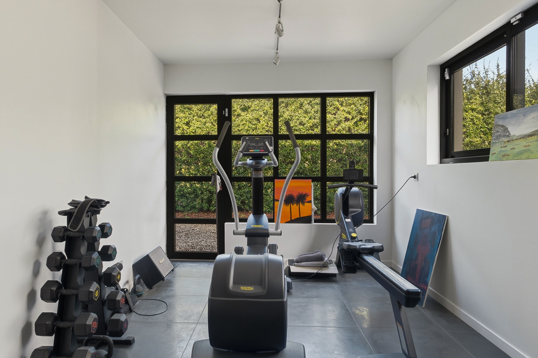  Elegant Contemporary Home of 250 m² on 4,000 m² of Grounds North of Aix-en-Prov… - 物件實景