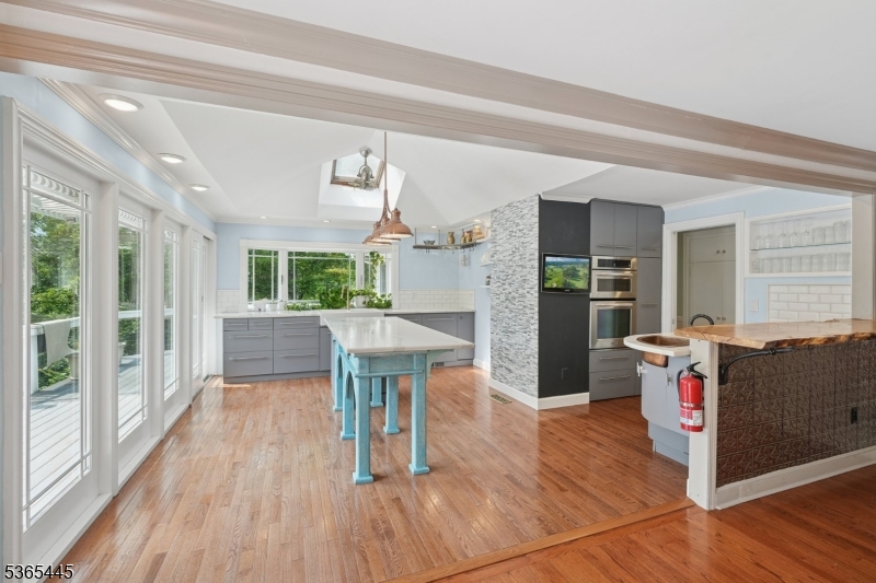 Kinnelon Boro, New Jersey, 07405-2443, United States, 4 Bedrooms Bedrooms, ,3 BathroomsBathrooms,Residential,For Sale,1861963