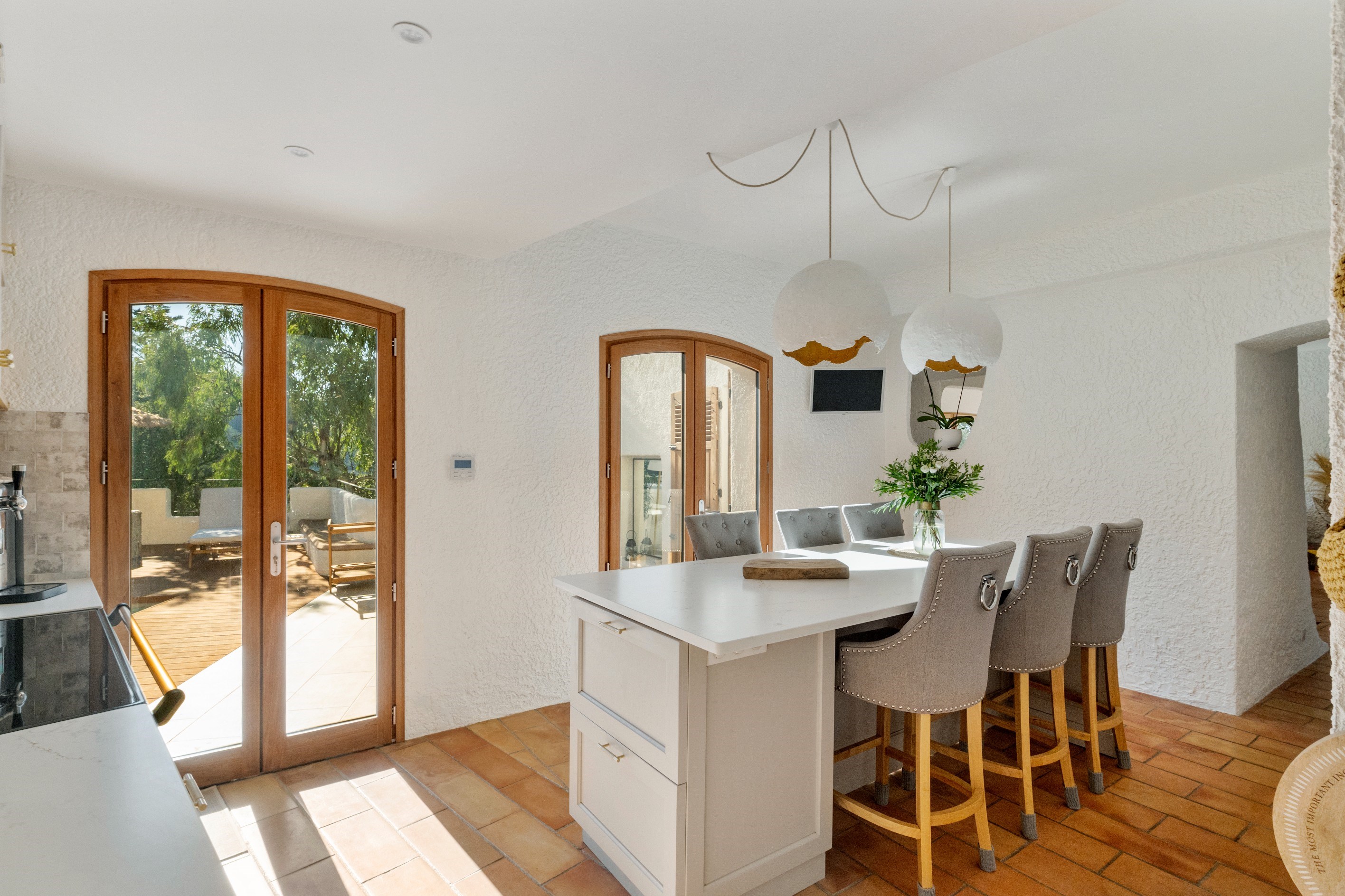  Contemporary Provençal villa for sale near Fréjus and Cannes – Secure estate wi… - 物件實景