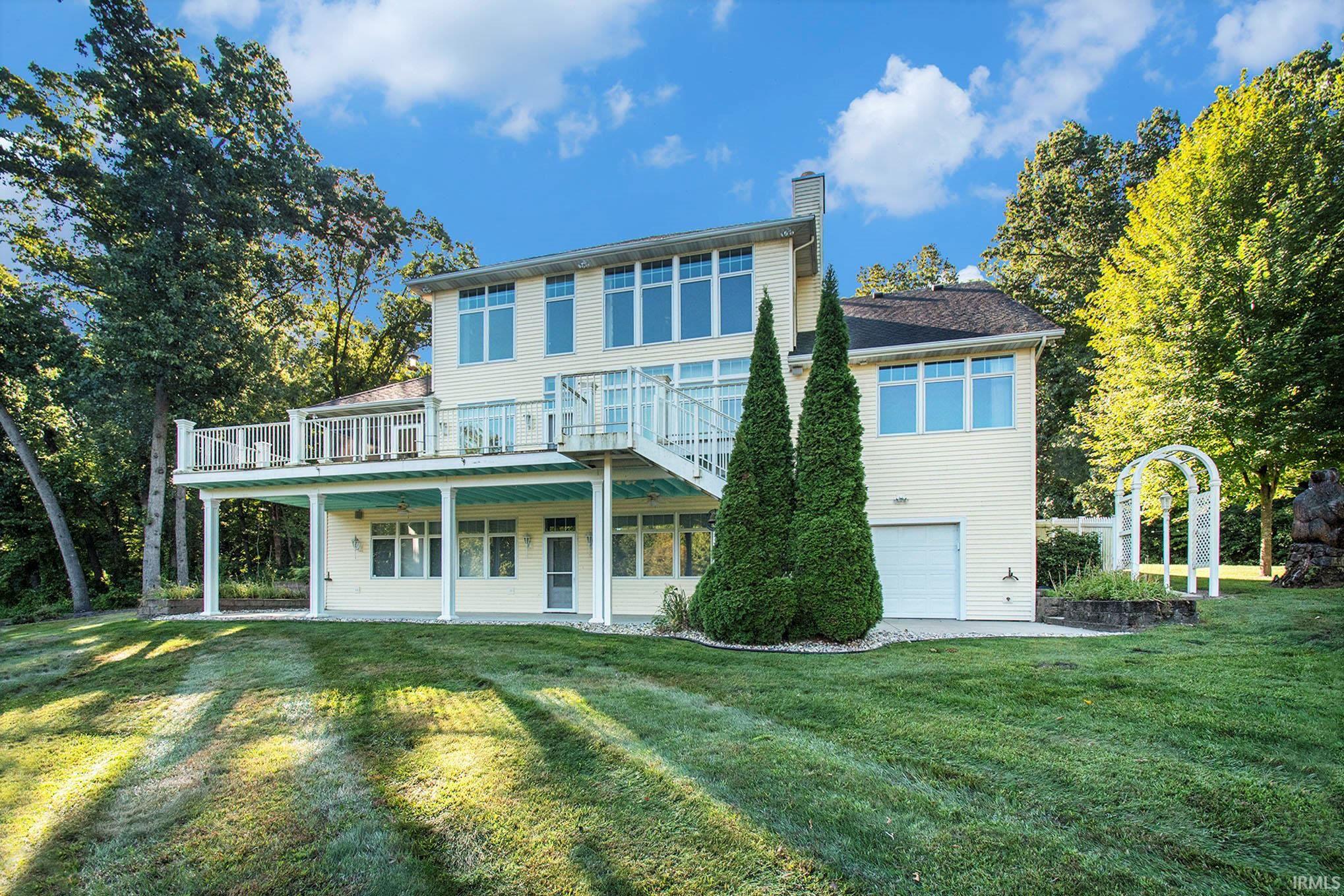 Middlebury, Indiana, 46540, United States, 4 Bedrooms Bedrooms, ,5 BathroomsBathrooms,Residential,For Sale,1943878