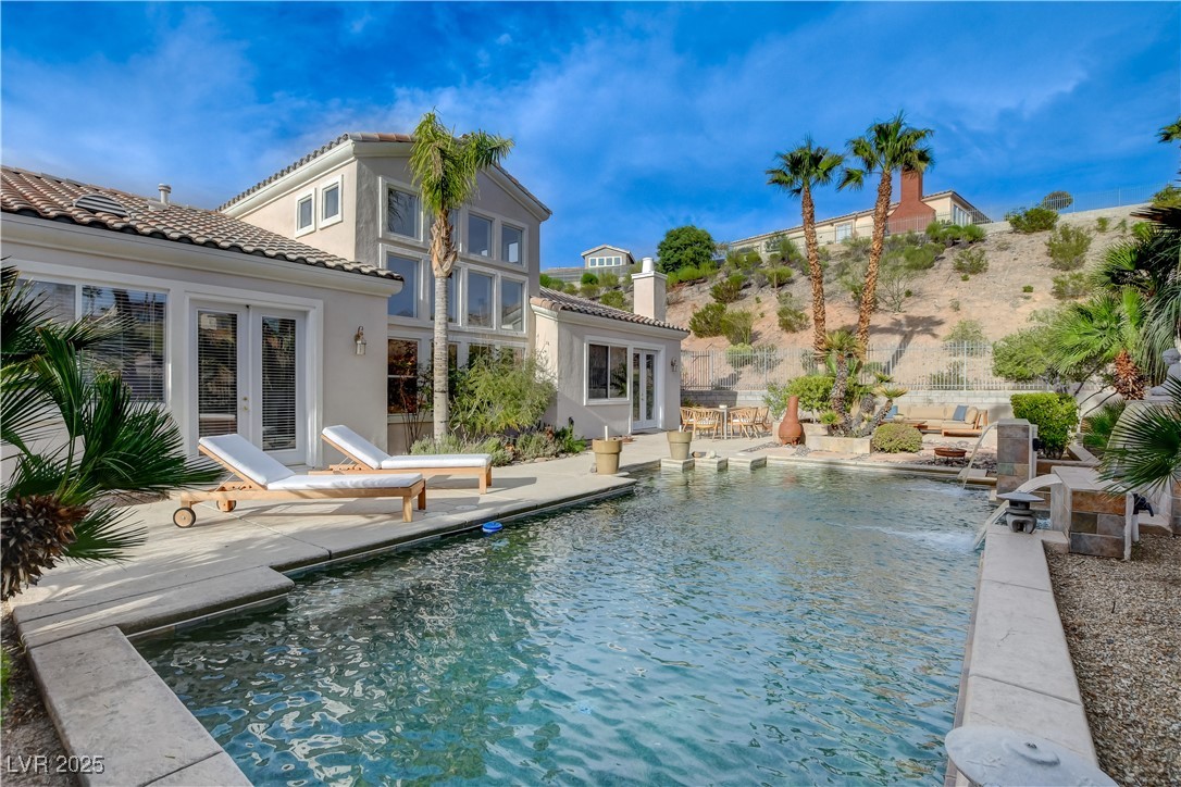 Henderson, Nevada, 89052, United States, 5 Bedrooms Bedrooms, ,4 BathroomsBathrooms,Residential,For Sale,1989374