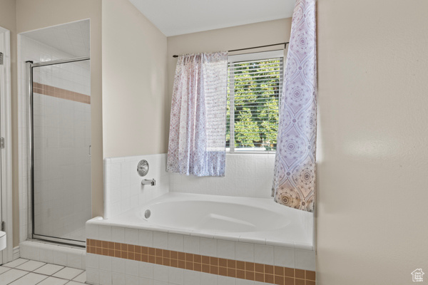 South Ogden, Utah, 84403, United States, 4 Bedrooms Bedrooms, ,3 BathroomsBathrooms,Residential,For Sale,1933681