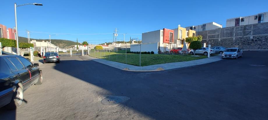 Av. Pie De La Cuesta, Querétaro, Querétaro, 76148, Mexico, 2 Bedrooms Bedrooms, ,1 BathroomBathrooms,Residential,For Sale,Av. Pie De La Cuesta,1443719