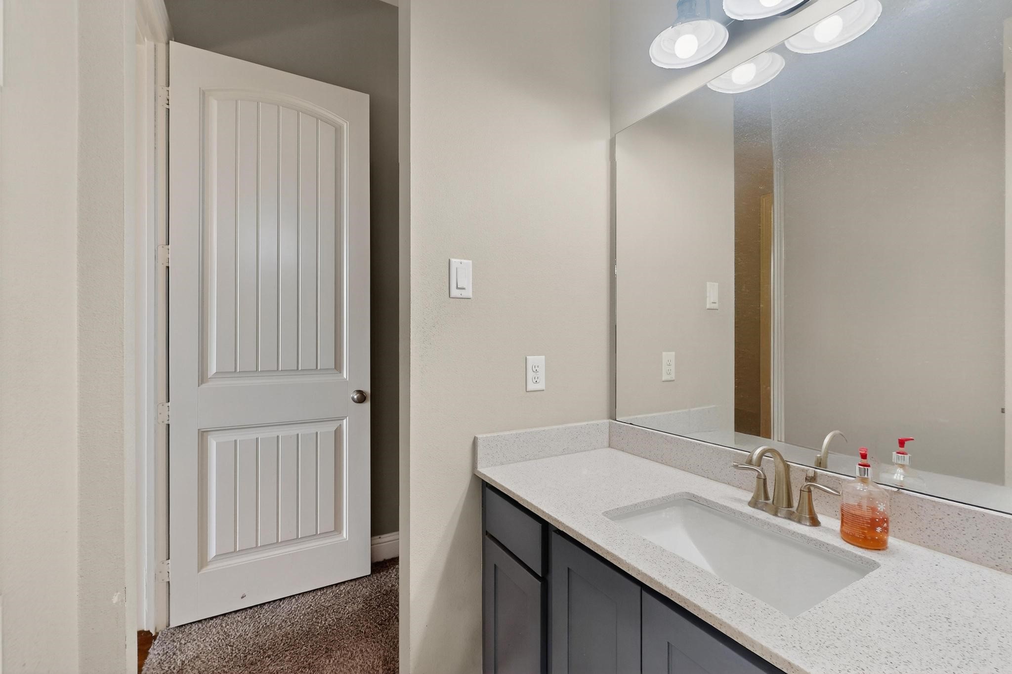 Forney, Texas, 75126, United States, 3 Bedrooms Bedrooms, ,4 BathroomsBathrooms,Residential,For Sale,1897470