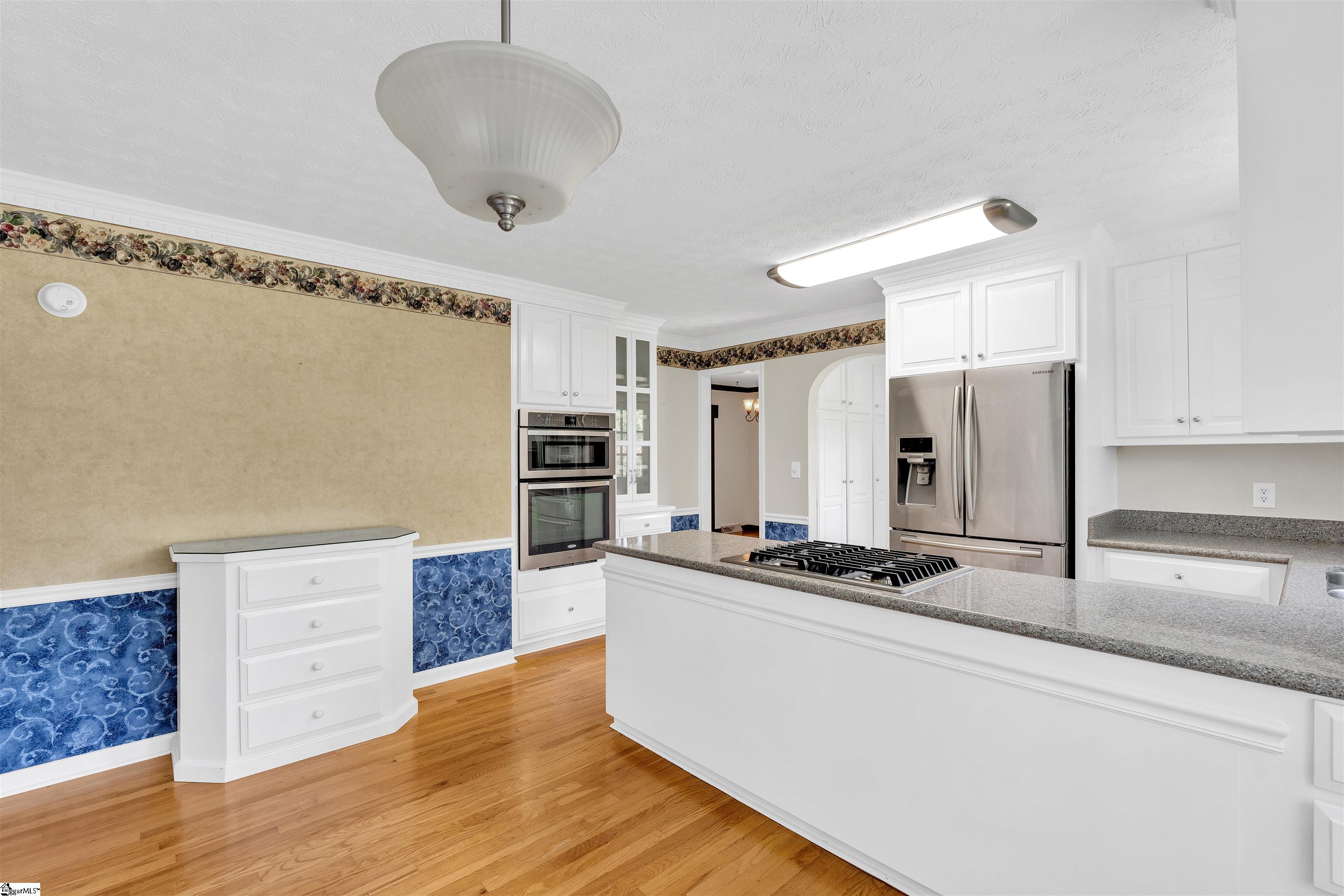 Fountain Inn, South Carolina, 29644, United States, 5 Bedrooms Bedrooms, ,4 BathroomsBathrooms,Residential,For Sale,1938942