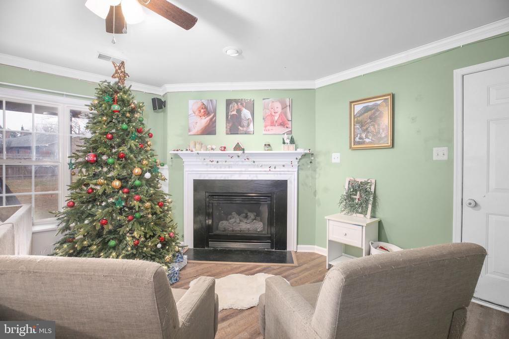 Fredericksburg, Virginia, 22405, United States, 4 Bedrooms Bedrooms, ,3 BathroomsBathrooms,Residential,For Sale,2000503