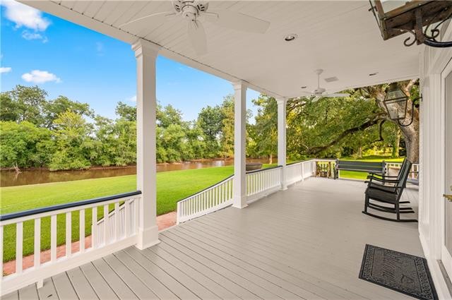 Cheneyville, Louisiana, 71325, United States, 5 Bedrooms Bedrooms, ,4 BathroomsBathrooms,Residential,For Sale,1976425