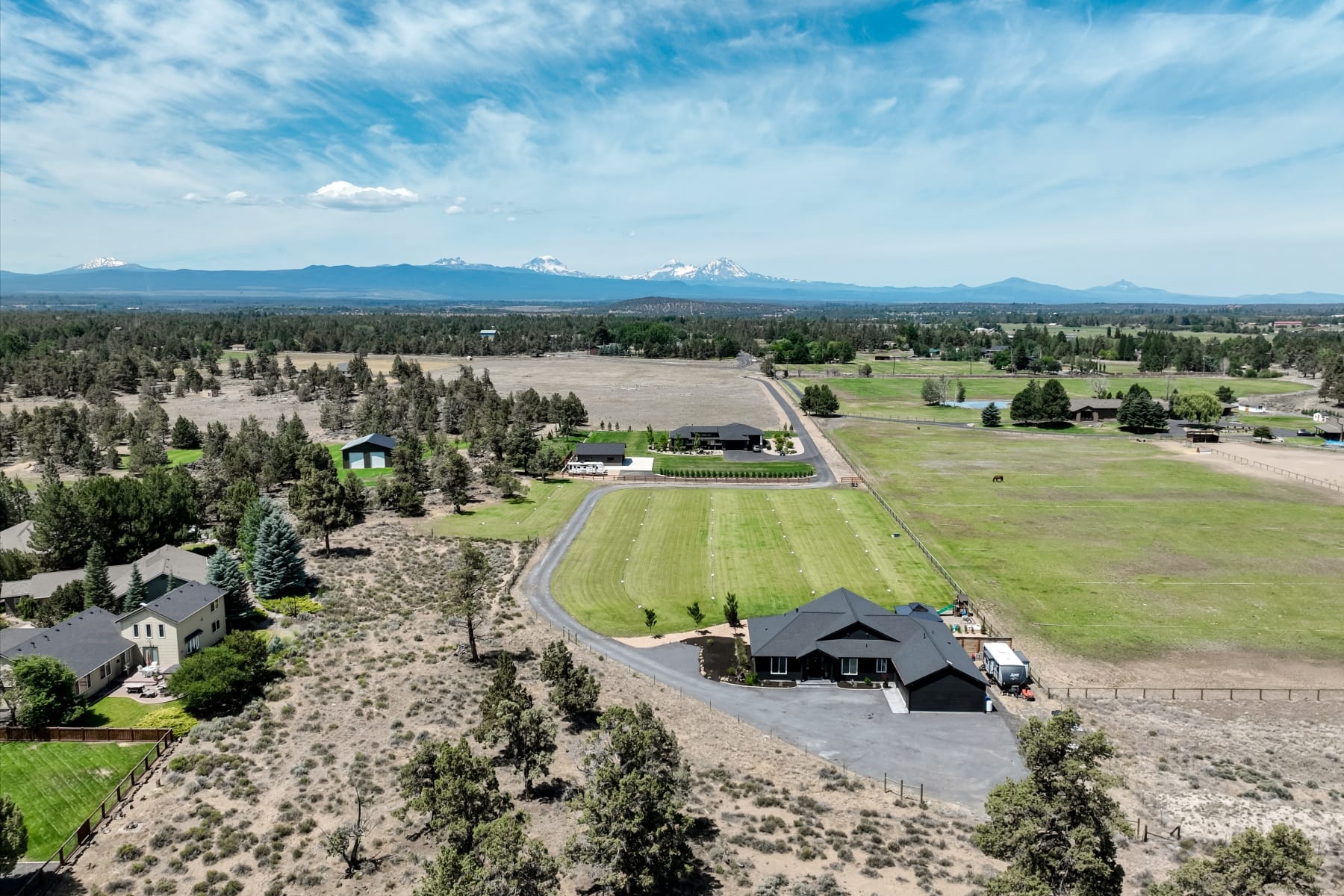  64794 Hunnell Road Bend, OR 97703 - 物件實景