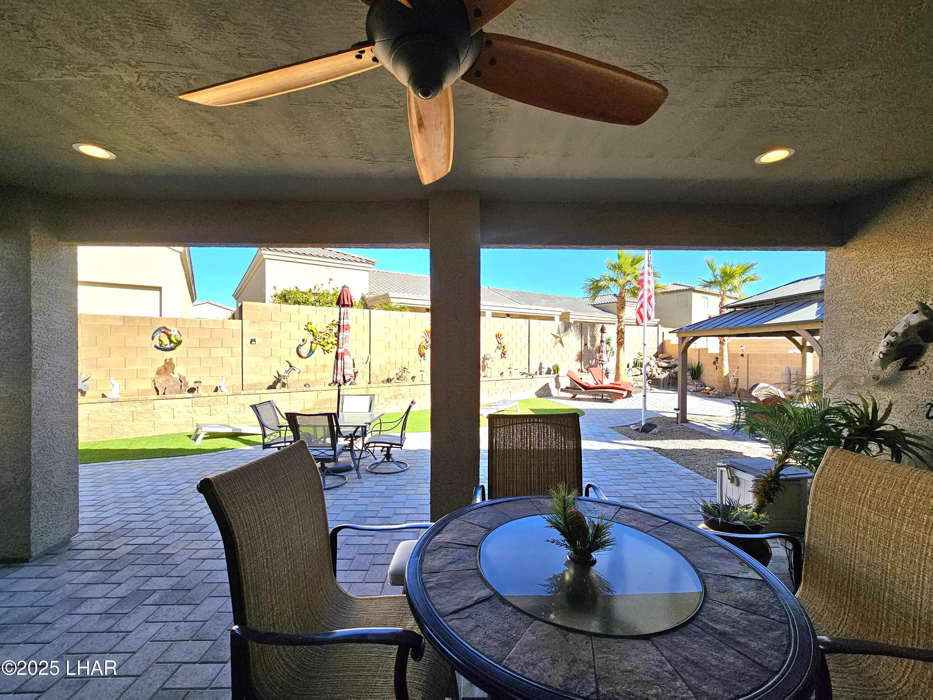 Lake Havasu City, Arizona, 86404, United States, 3 Bedrooms Bedrooms, ,2 BathroomsBathrooms,Residential,For Sale,1957391