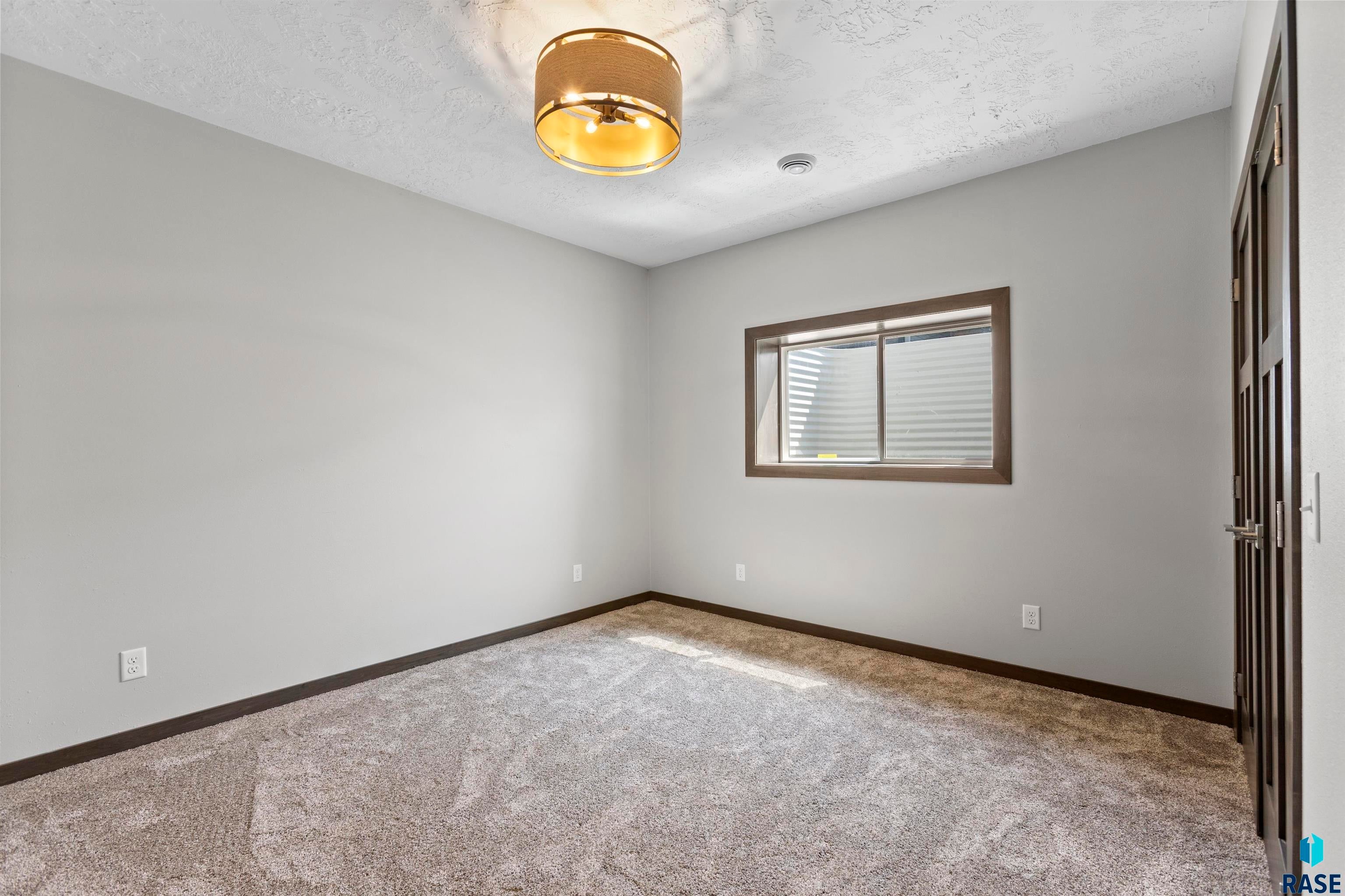 204 S 15th Ave, Rock Rapids, Iowa, 51246, United States, 5 Bedrooms Bedrooms, ,2 BathroomsBathrooms,Residential,For Sale,204 S 15th Ave,1614396