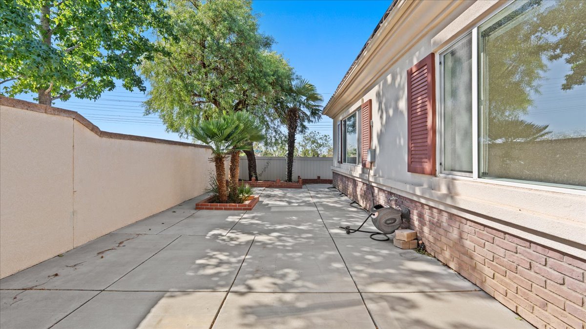 Beaumont, California, 92223, United States, 2 Bedrooms Bedrooms, ,3 BathroomsBathrooms,Residential,For Sale,1931673