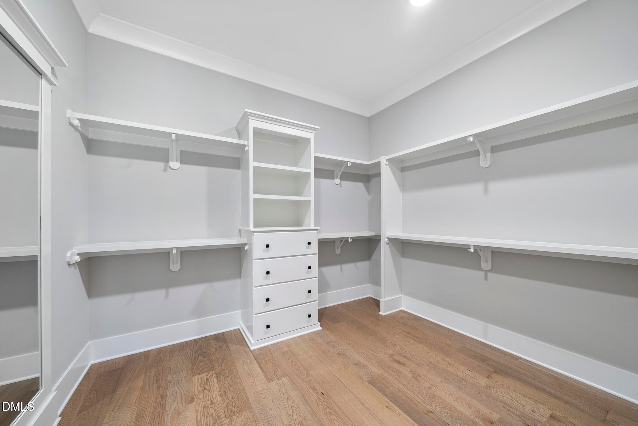 Raleigh, North Carolina, 27613, United States, 4 Bedrooms Bedrooms, ,5 BathroomsBathrooms,Residential,For Sale,1989264