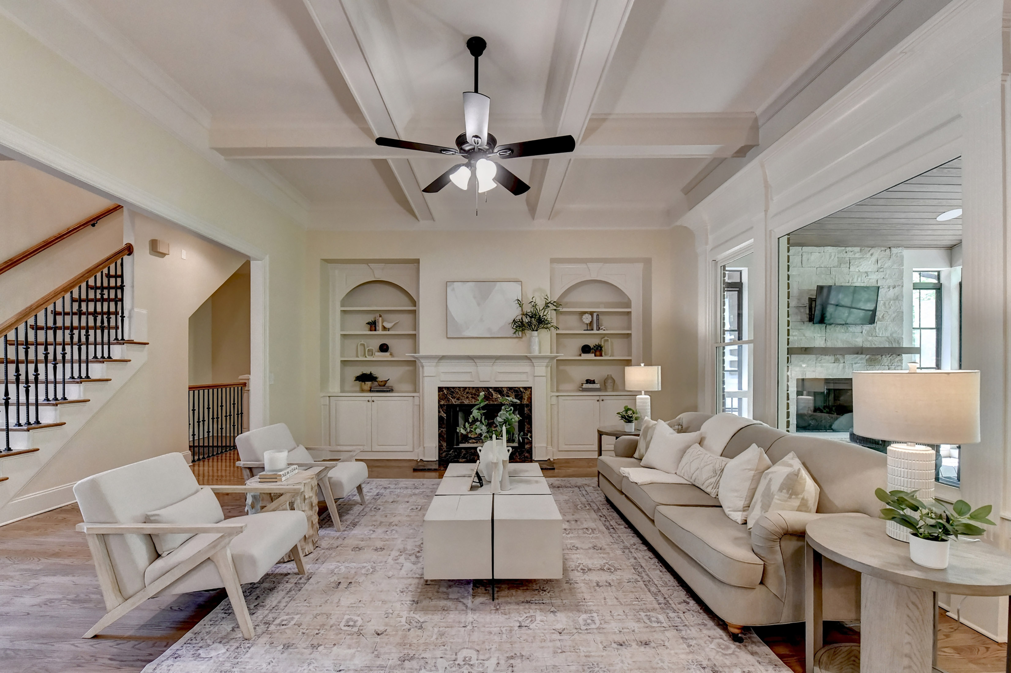  Luxury, Comfort and Privacy in One of Roswell