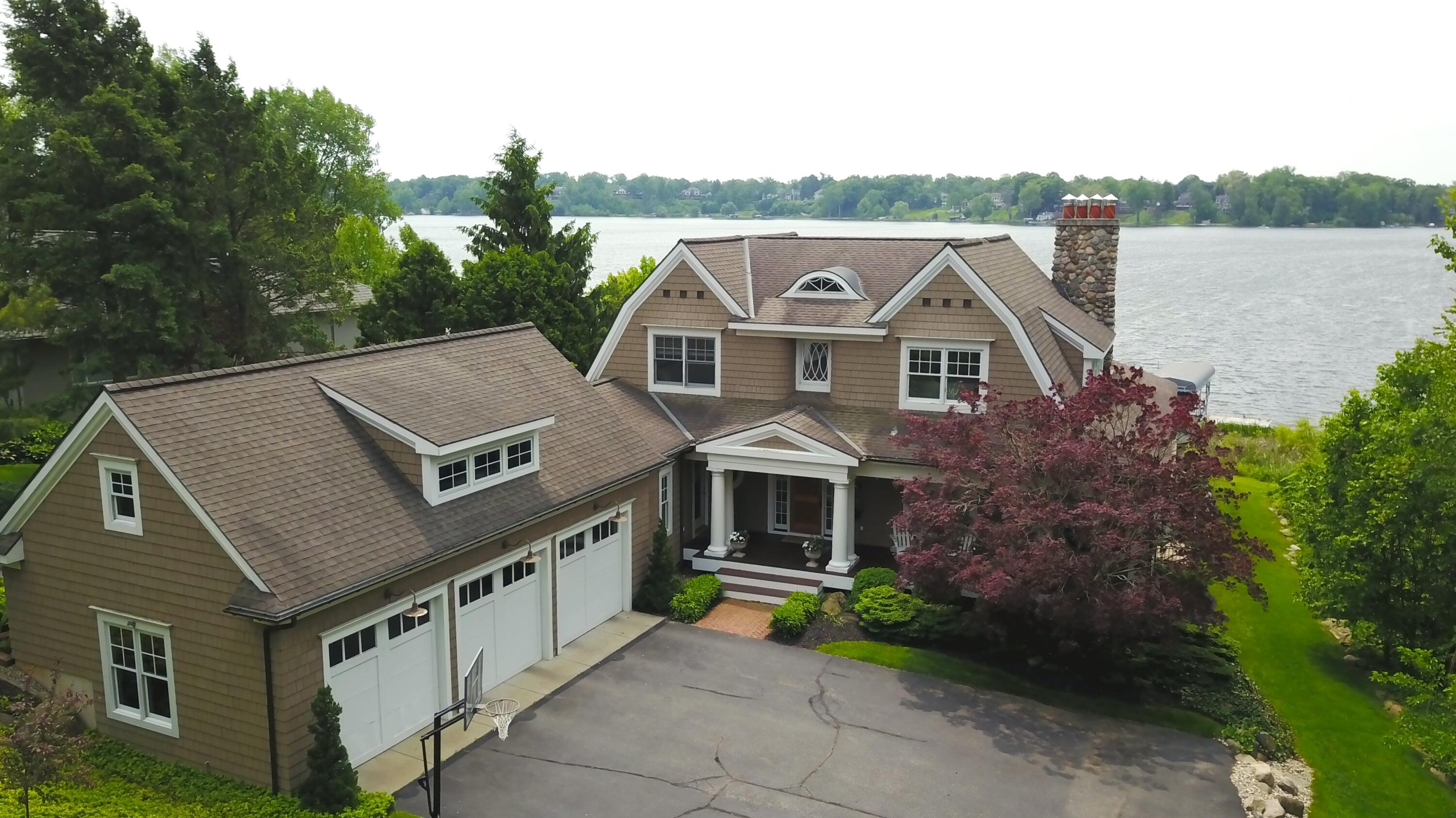 East Grand Rapids, Michigan, 49506, United States, 5 Bedrooms Bedrooms, ,5 BathroomsBathrooms,Residential,For Sale,1933647