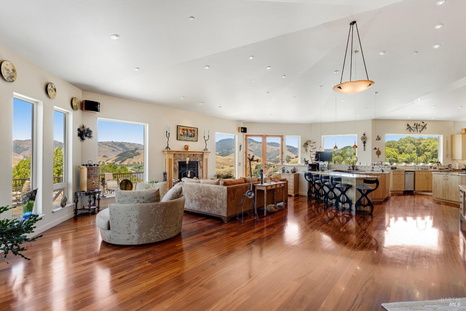 Nicasio, California, 94946, United States, 9 Bedrooms Bedrooms, ,6 BathroomsBathrooms,Residential,For Sale,1798262