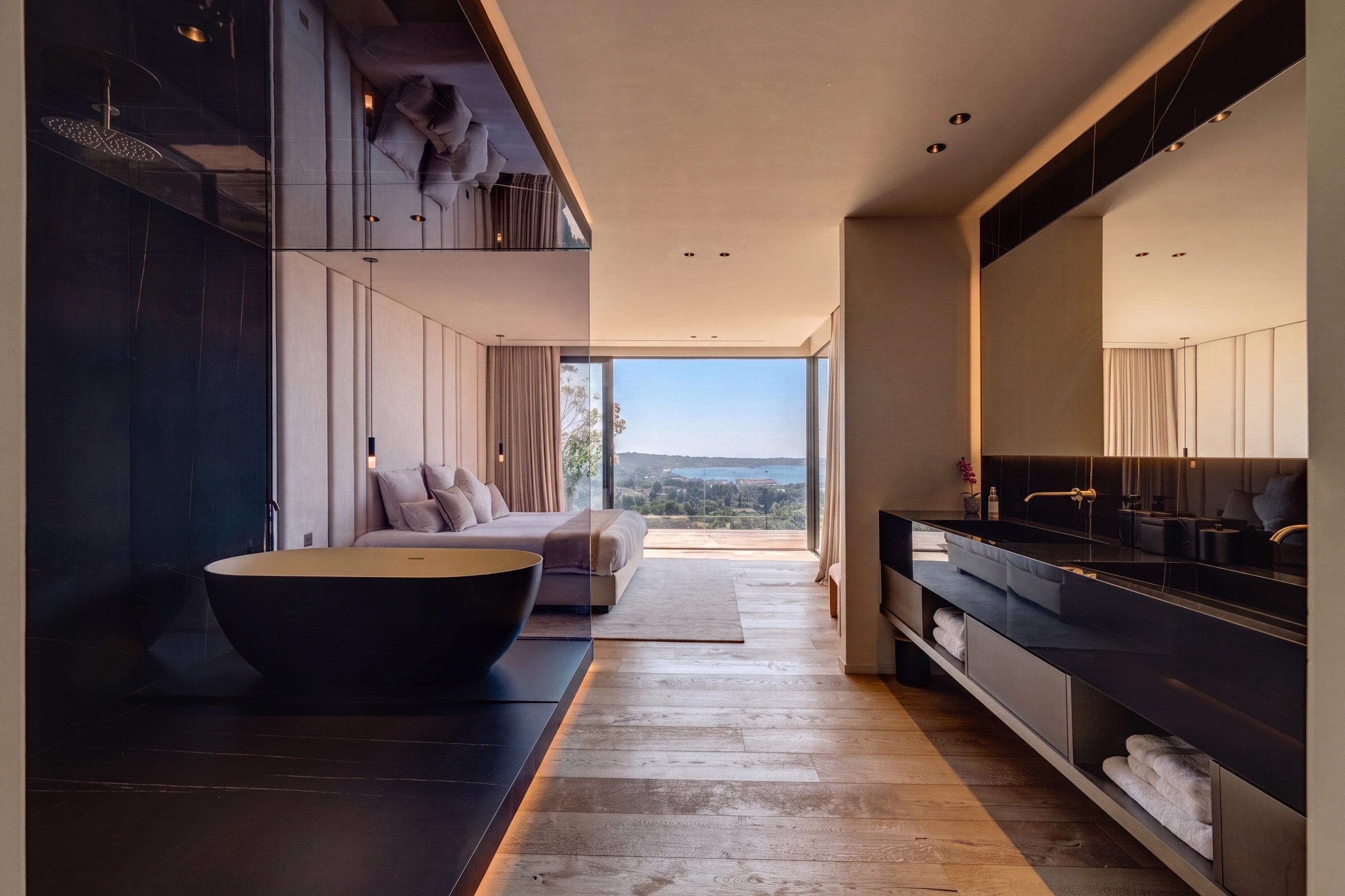  Contemporary architect-designed villa with mirror pool and high-end amenities - 物件實景
