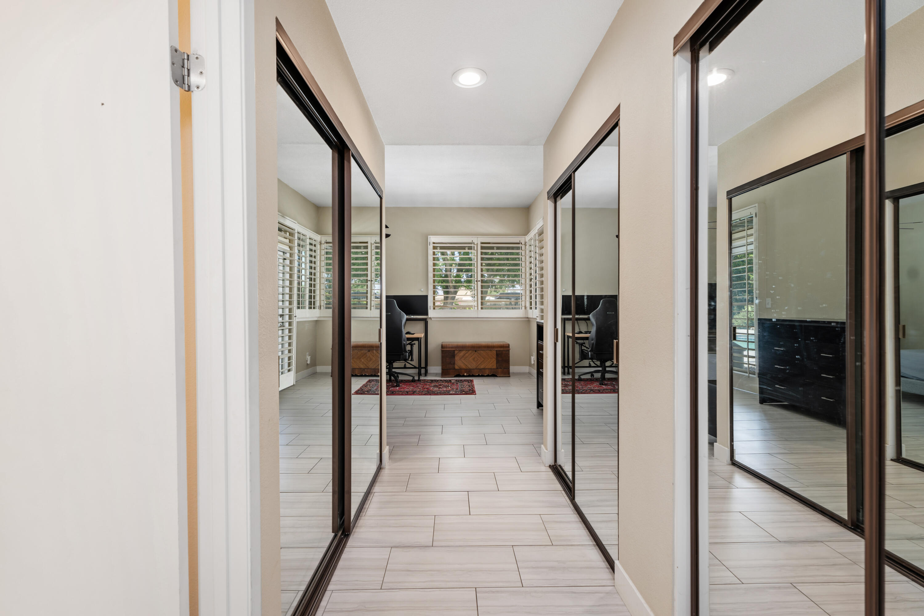 Rancho Mirage, California, 92270, United States, 2 Bedrooms Bedrooms, ,2 BathroomsBathrooms,Residential,For Sale,2002024