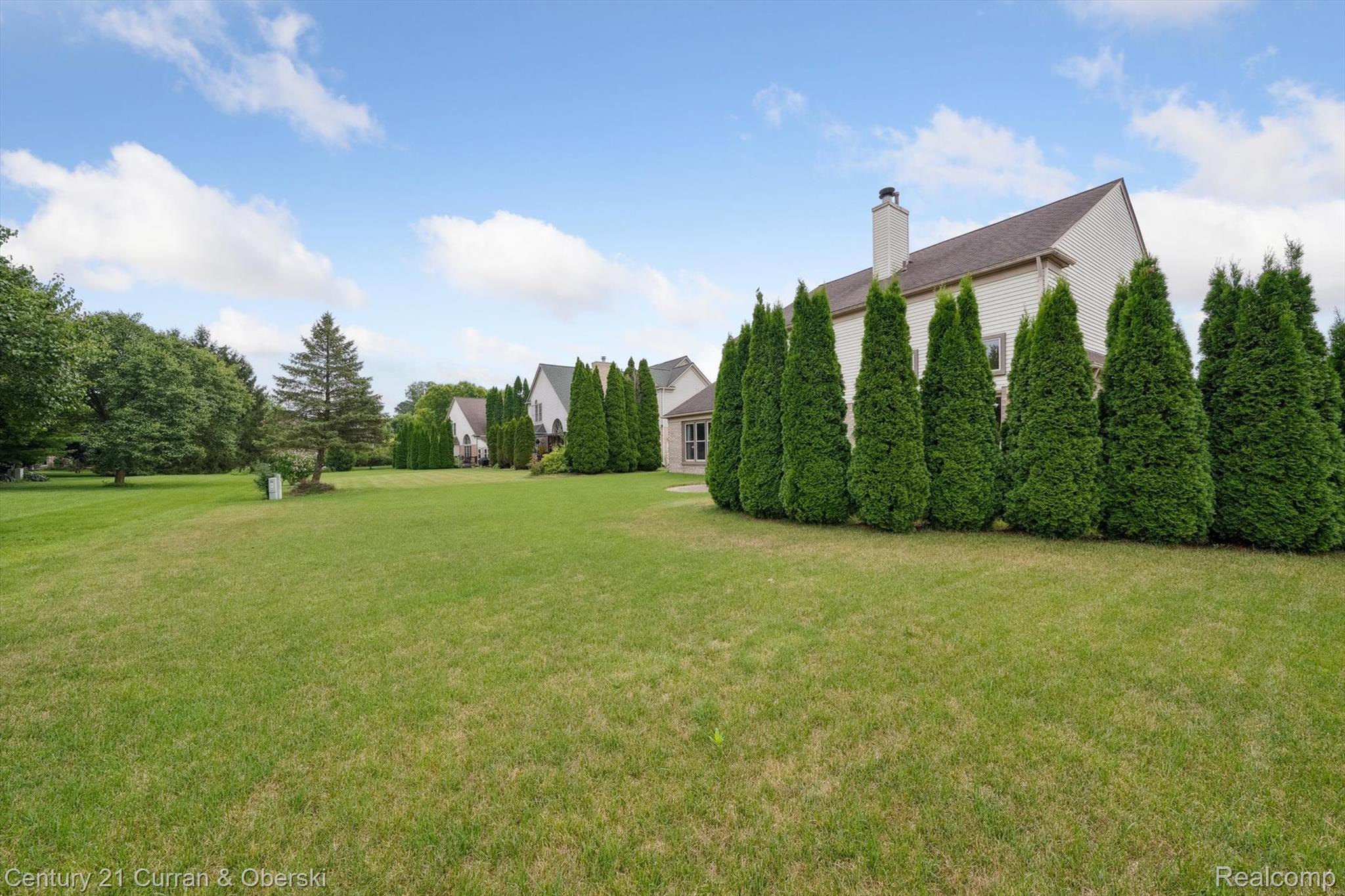 Canton Charter Township, Michigan, 48187, United States, 4 Bedrooms Bedrooms, ,3 BathroomsBathrooms,Residential,For Sale,1977619