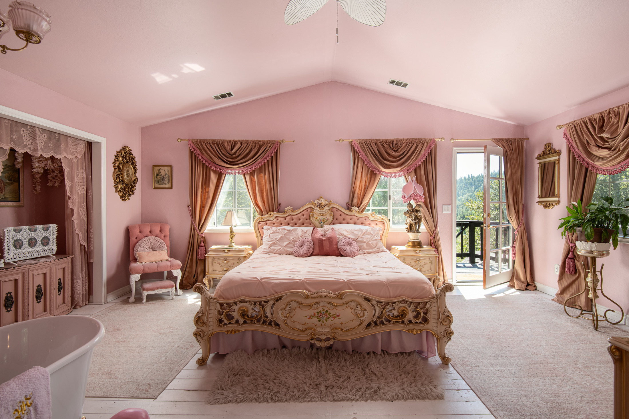  23594 Hillside Drive, Crestline, CA 92325 - 物件實景
